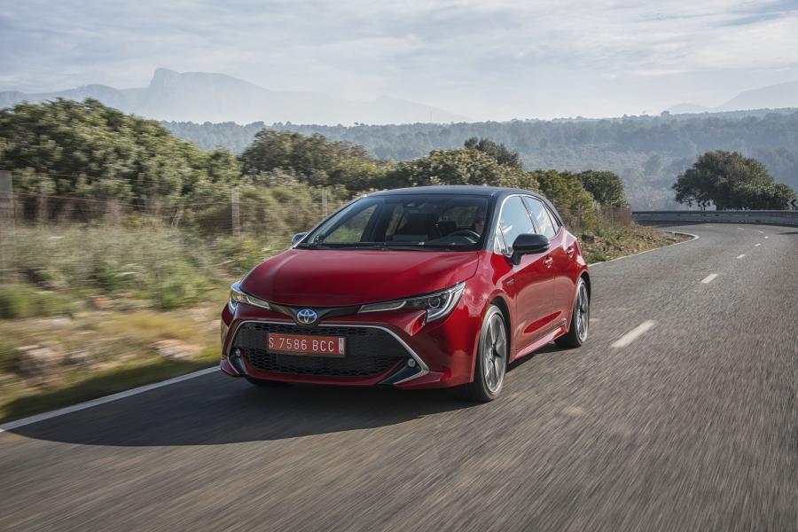  Toyota Corolla Hybrid 2018 года  (WW) (фото 49 из 61)